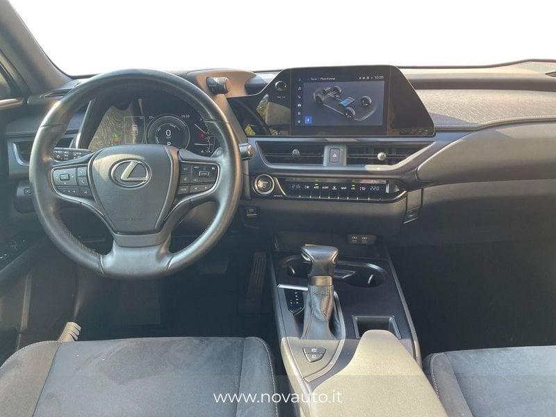 Lexus UX UX 250h 2.0 Urban 2wd cvt