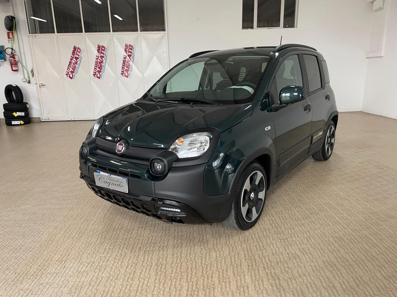 Fiat Panda Pandina 1.0 Hybrid CROSS Verde Foresta