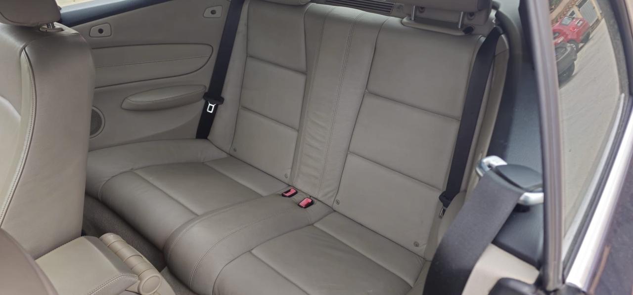 Bmw 120 120d Cabrio Futura