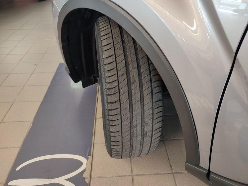 Toyota C-HR 2.0 Hybrid E-CVT Lounge