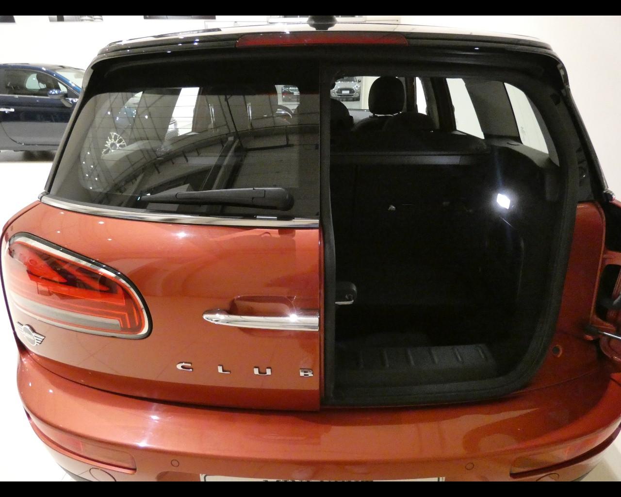 MINI Mini Clubman (F54) - Mini 1.5 One Mayfair Edition Clubman