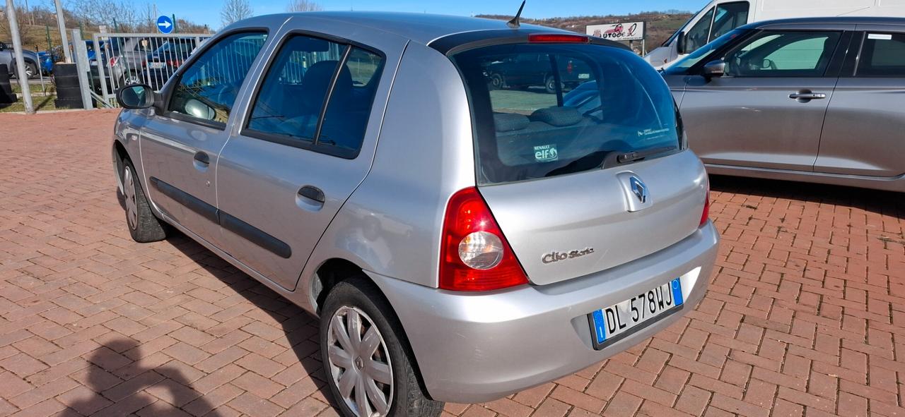 Renault Clio Storia 1.2 5 porte GPL Confort