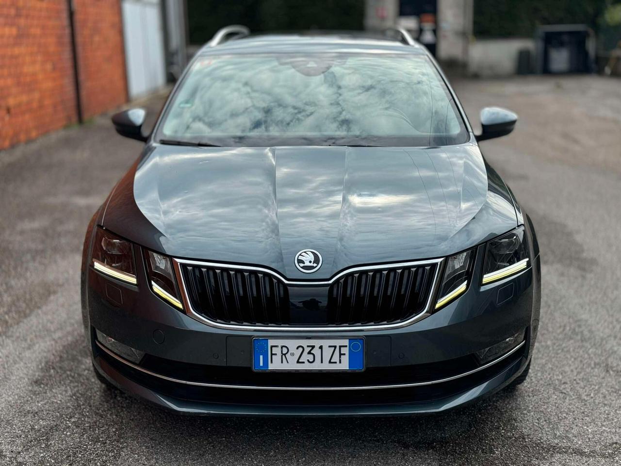 Skoda Octavia 2.0 TDI CR DSG Style