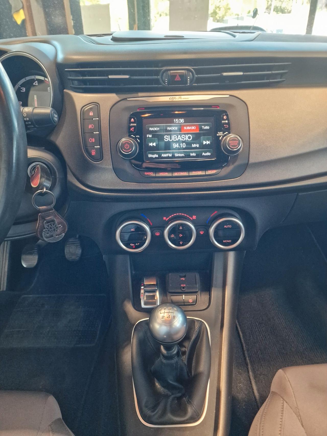 Alfa Romeo Giulietta 1.6 JTDm-2 105 CV Exclusive
