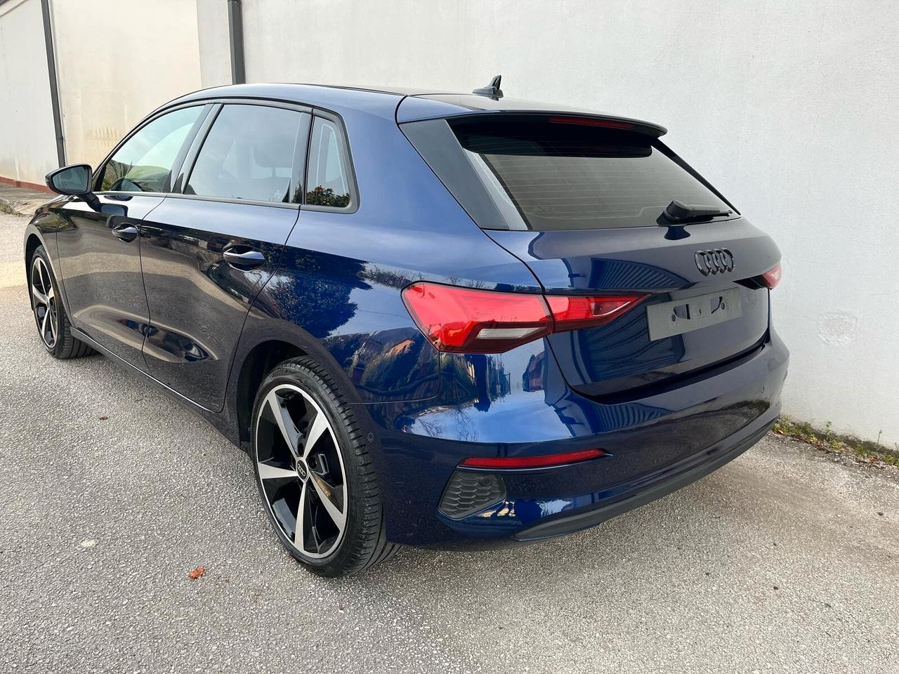 Audi A3 SPB 30 g-tron S tronic Business Advanced