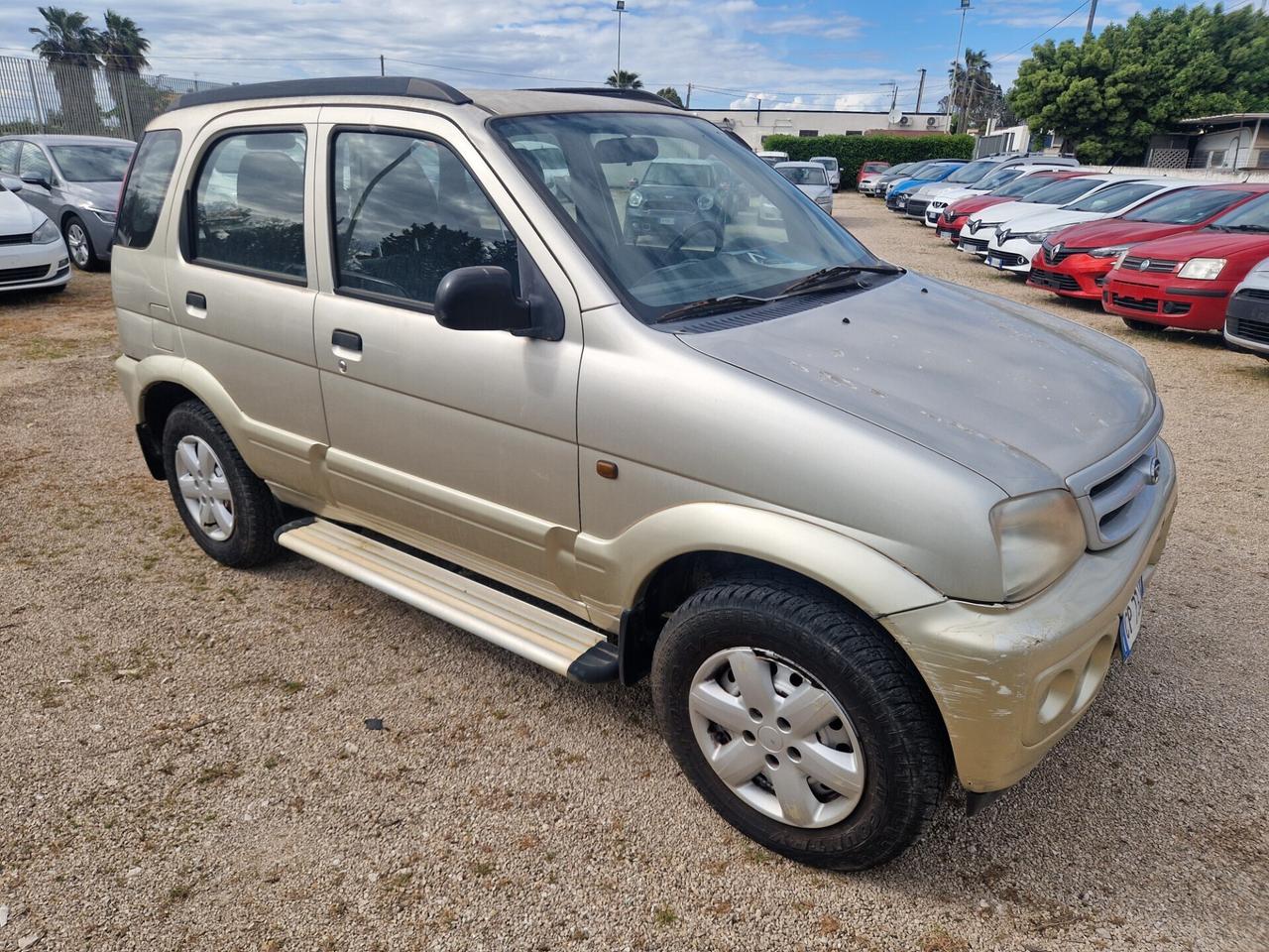 Daihatsu Terios 1.3 4WD - 2004