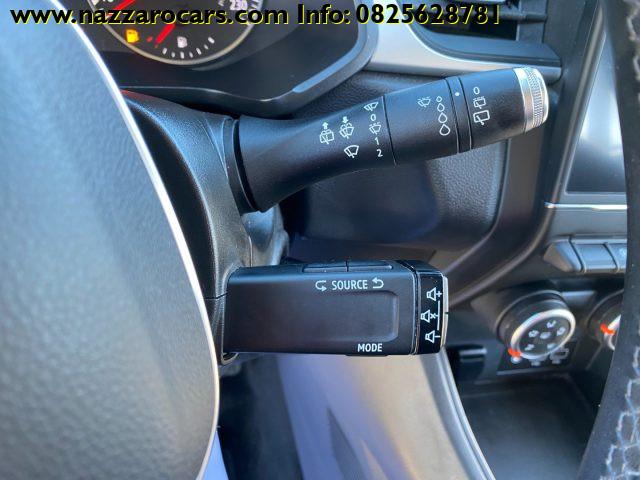 RENAULT Captur Blue dCi 115 CV EDC Business NAVIGATORE