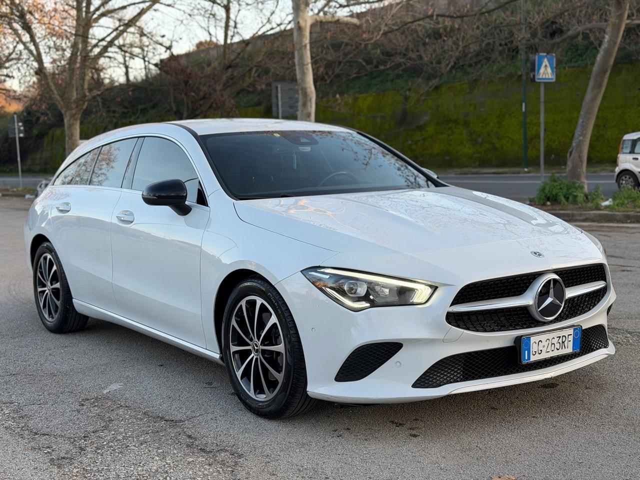 Mercedes-benz CLA 200d 2022 Automatic Shooting Brake
