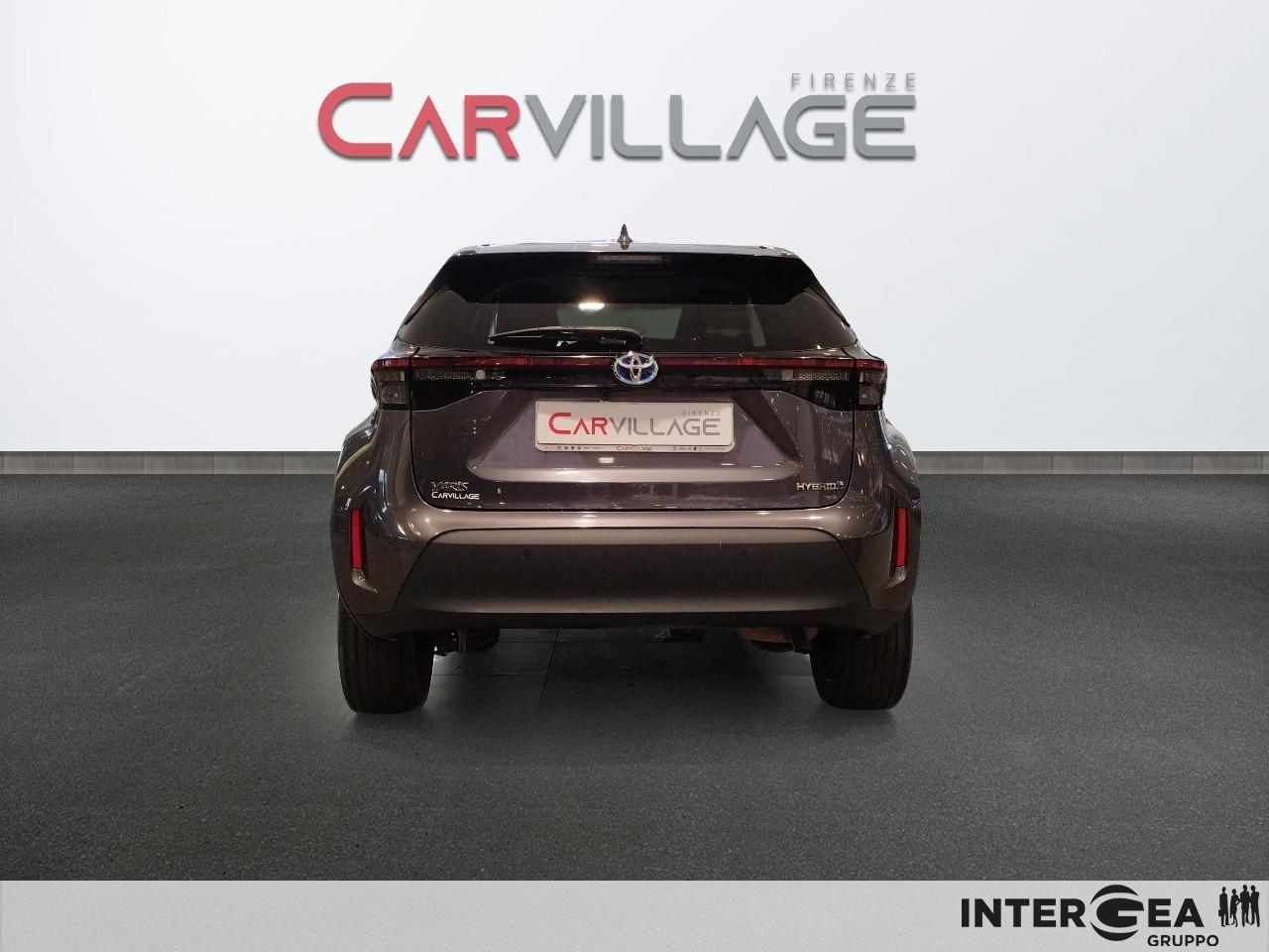 TOYOTA Yaris Cross 1.5h Lounge fwd 116cv e-cvt