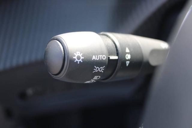 Peugeot 2008 1.2 Allure s&s 130cv Automatica con CarPlay