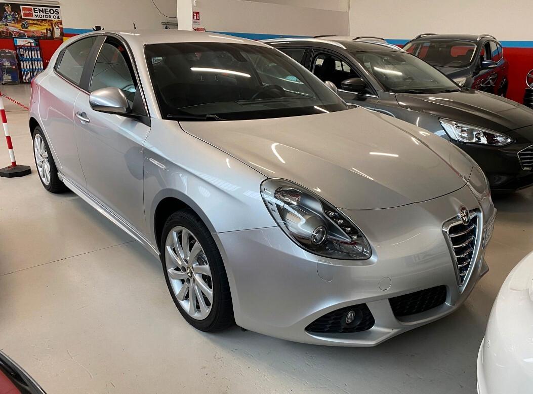 Alfa Romeo Giulietta 2.0 JTDm-2 140 CV Distinctive