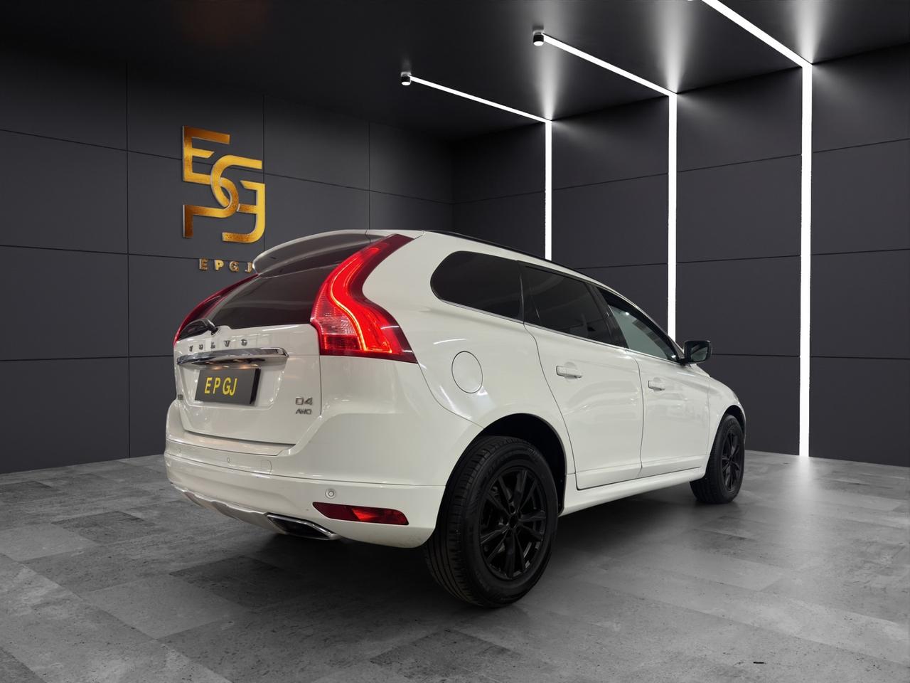 Volvo XC 60 XC60 D5 AWD Geartronic Momentum