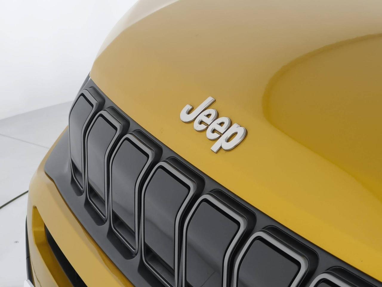 Jeep Avenger 1.2 turbo e-hybrid mhev Longitude fwd 110c