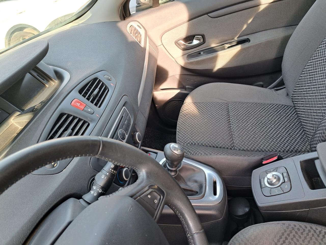 Renault Scenic Scénic X-Mod 1.6 Attractive