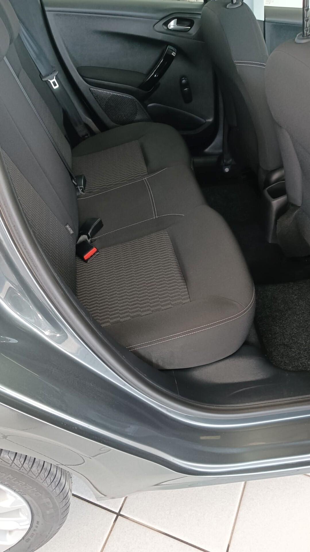 Peugeot 208 BlueHDi 75 5 porte Active