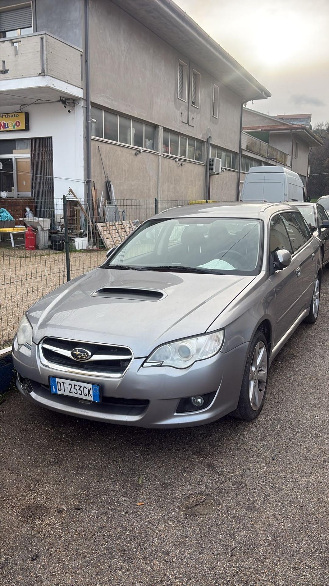 Subaru Legacy 2.0D 16V Station Wagon 2008