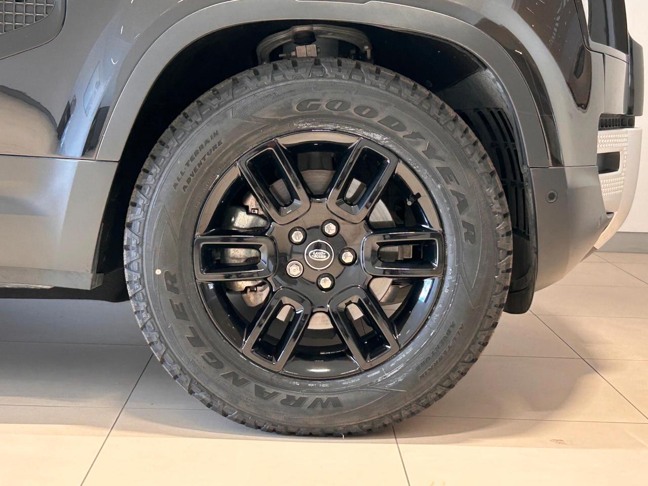 Land Rover Defender 110 3.0D I6 200 CV AWD Auto SE