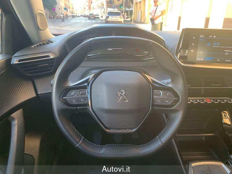 Peugeot 2008 PureTech 100 S&S Allure Pack