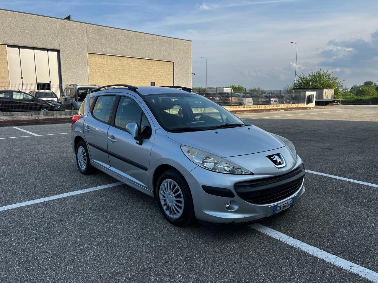 Peugeot 207 1.4 8V 75CV SW X Line ECO GPL