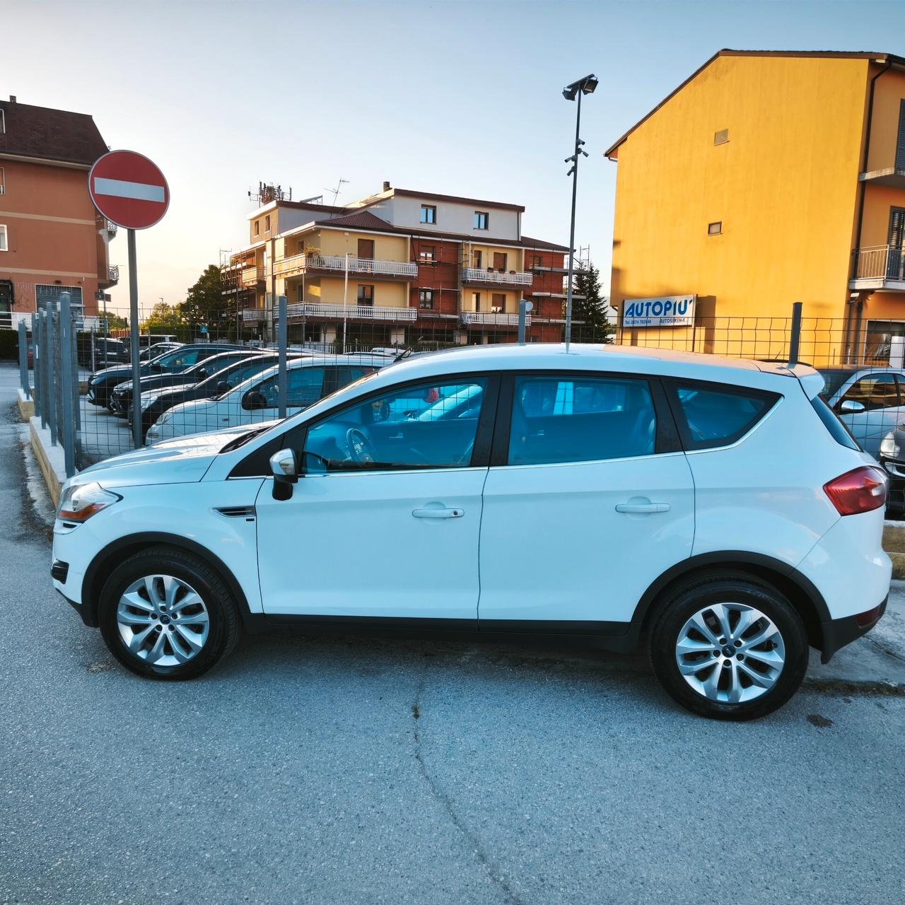 Ford Kuga Kuga+ 2.0 TDCi 136 CV 4WD DPF