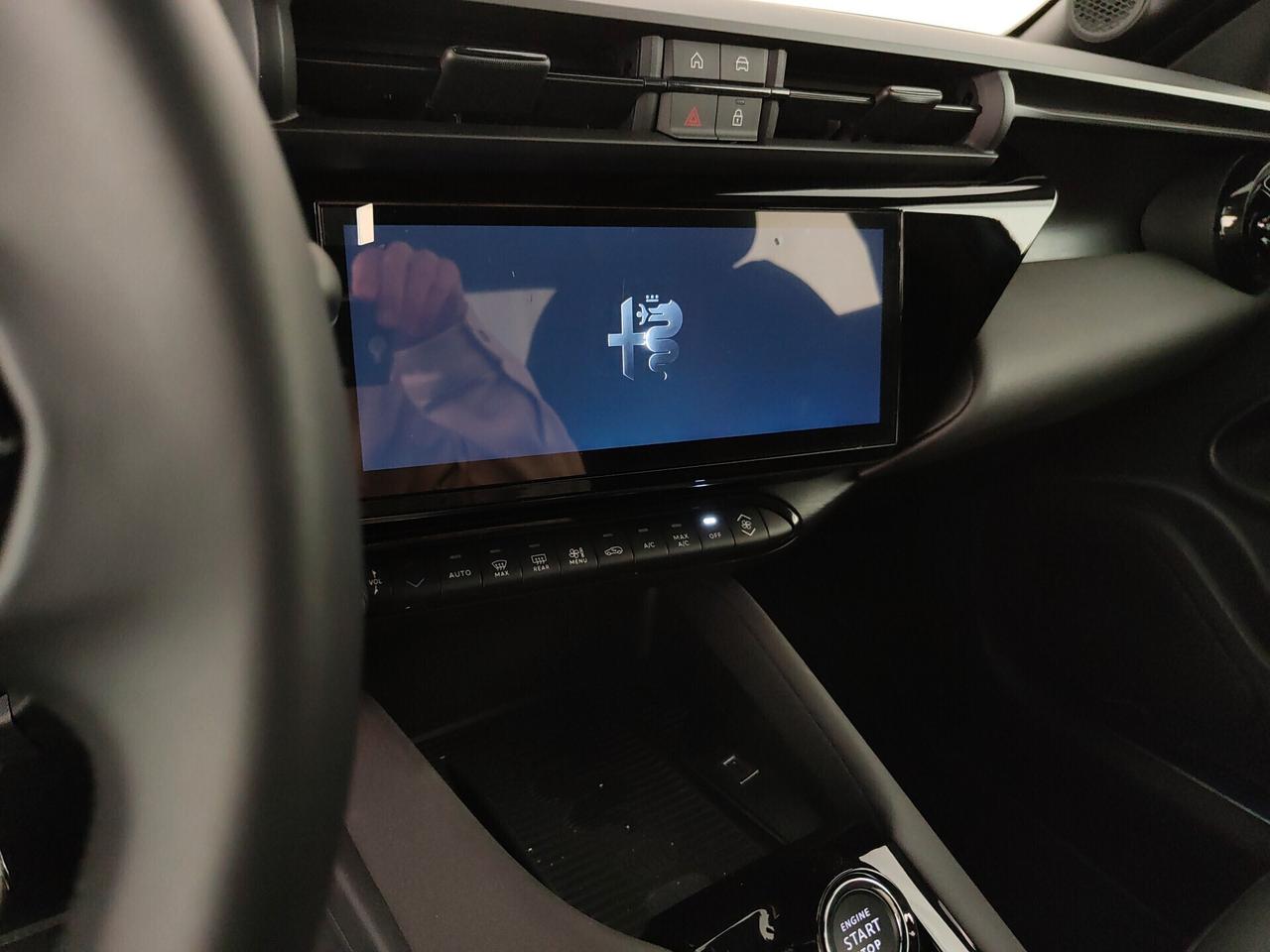 Alfa Romeo Junior 1.2 136 CV Hybrid eDCT6 Speciale