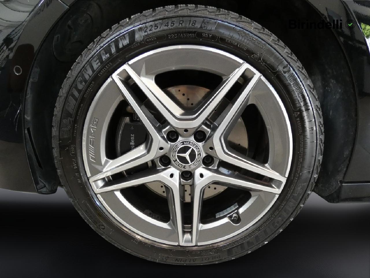 Mercedes-Benz Classe A (W177) - A 250 e hybrid EQ AMG Line Premium