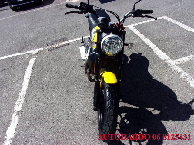 DUCATI Scrambler 800 800 CON BAULETTO POST