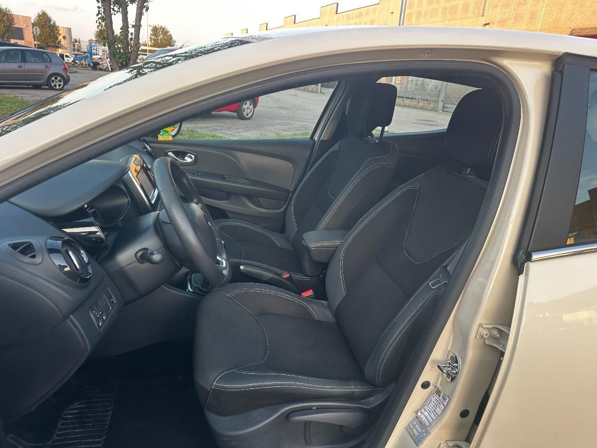RENAULT - Clio - 1.5 dCi 8V 90 CV EDC S&S 5p. Duel2