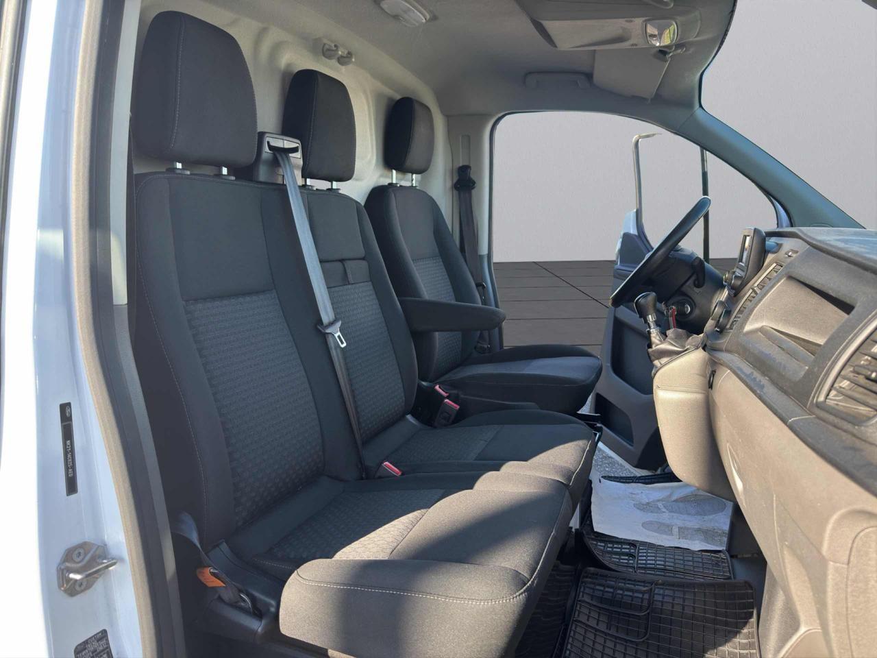 Ford Transit Custom 320 2.0 TDCI 131 CV L1H1-BLUETOOTH-CRUISE-SENSORI