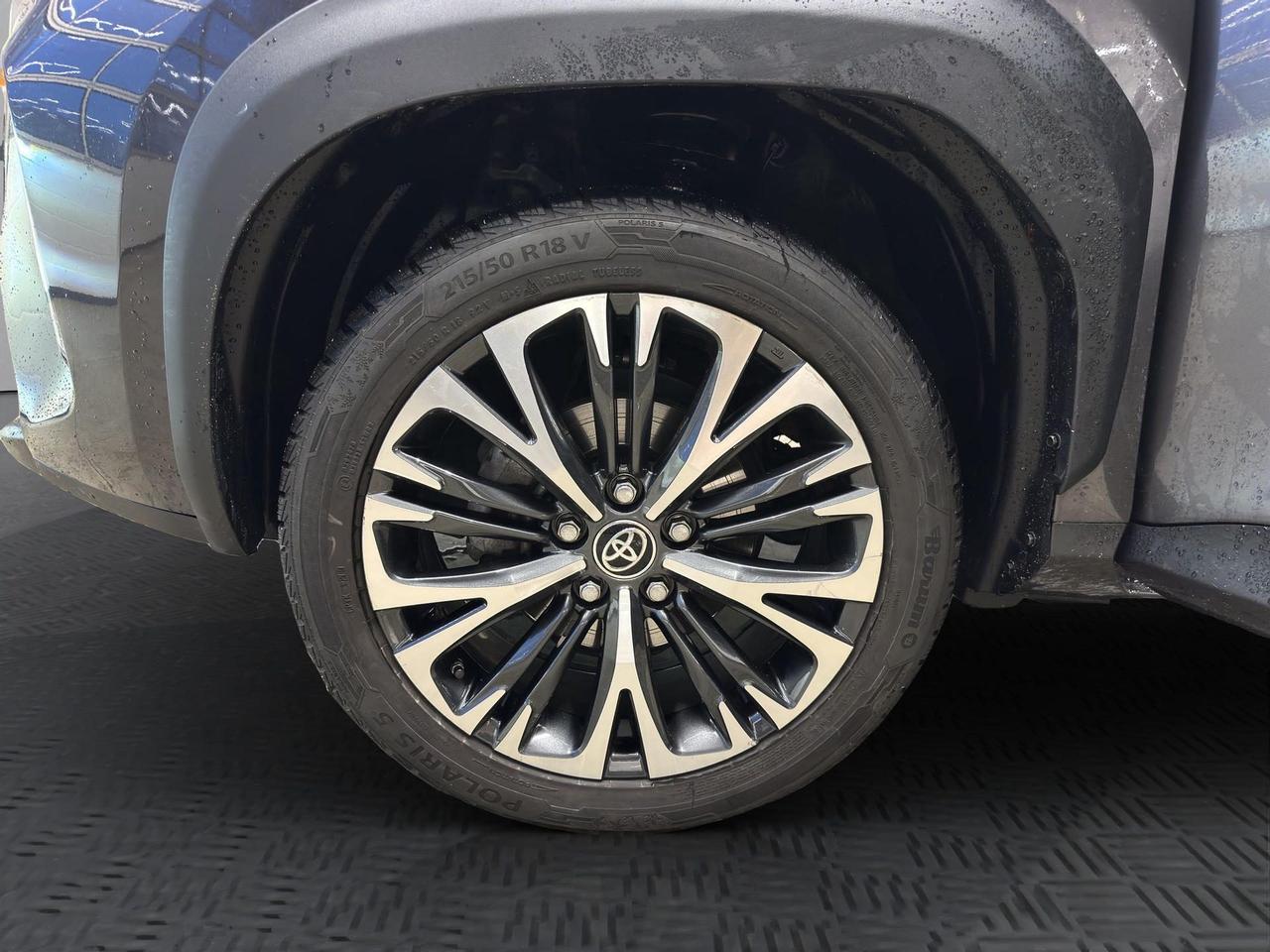 Toyota Yaris Cross 1.5h Lounge fwd 116cv e-cvt