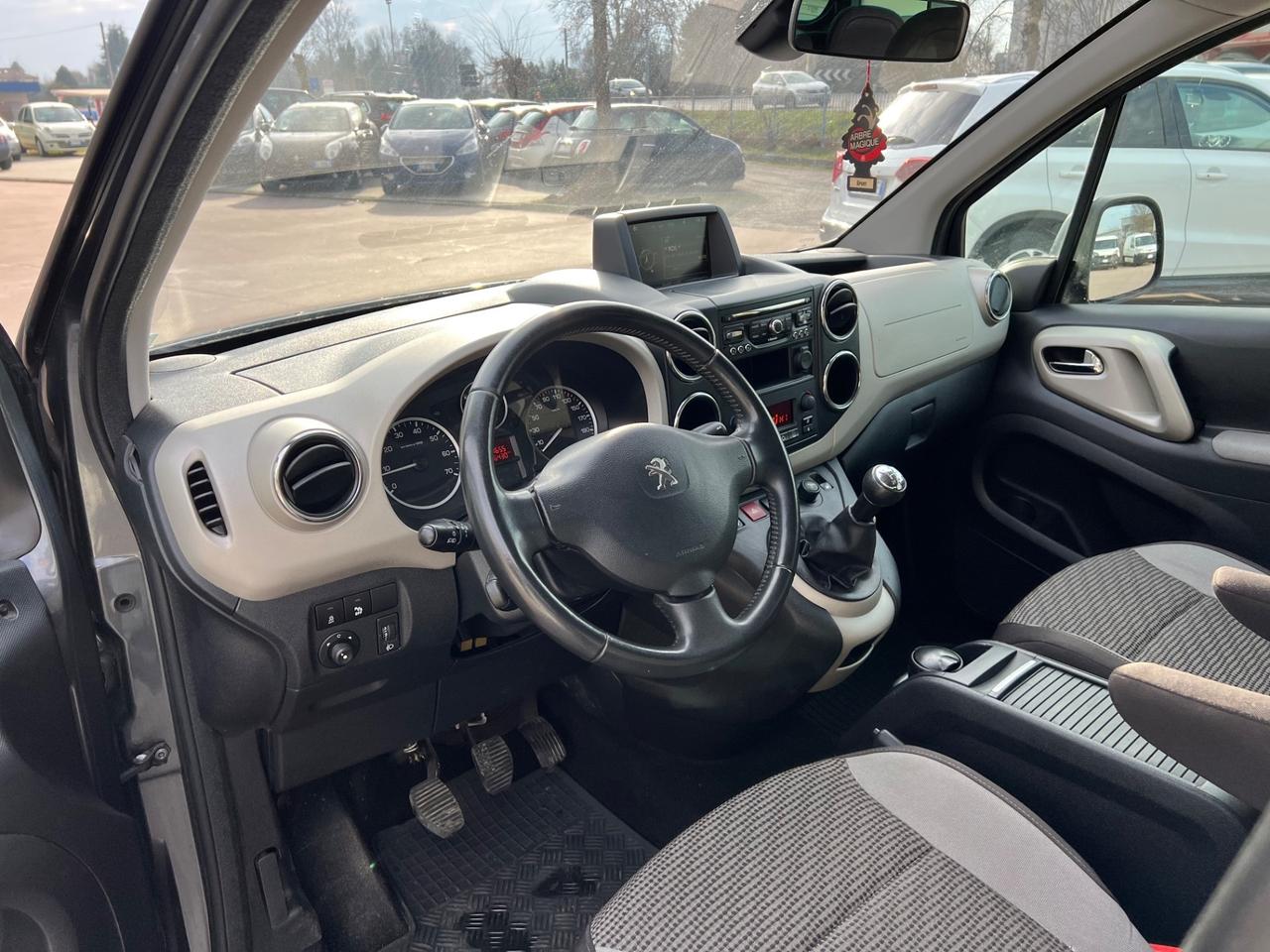 Peugeot Partner Tepee 1.6 HDi 115CV Active