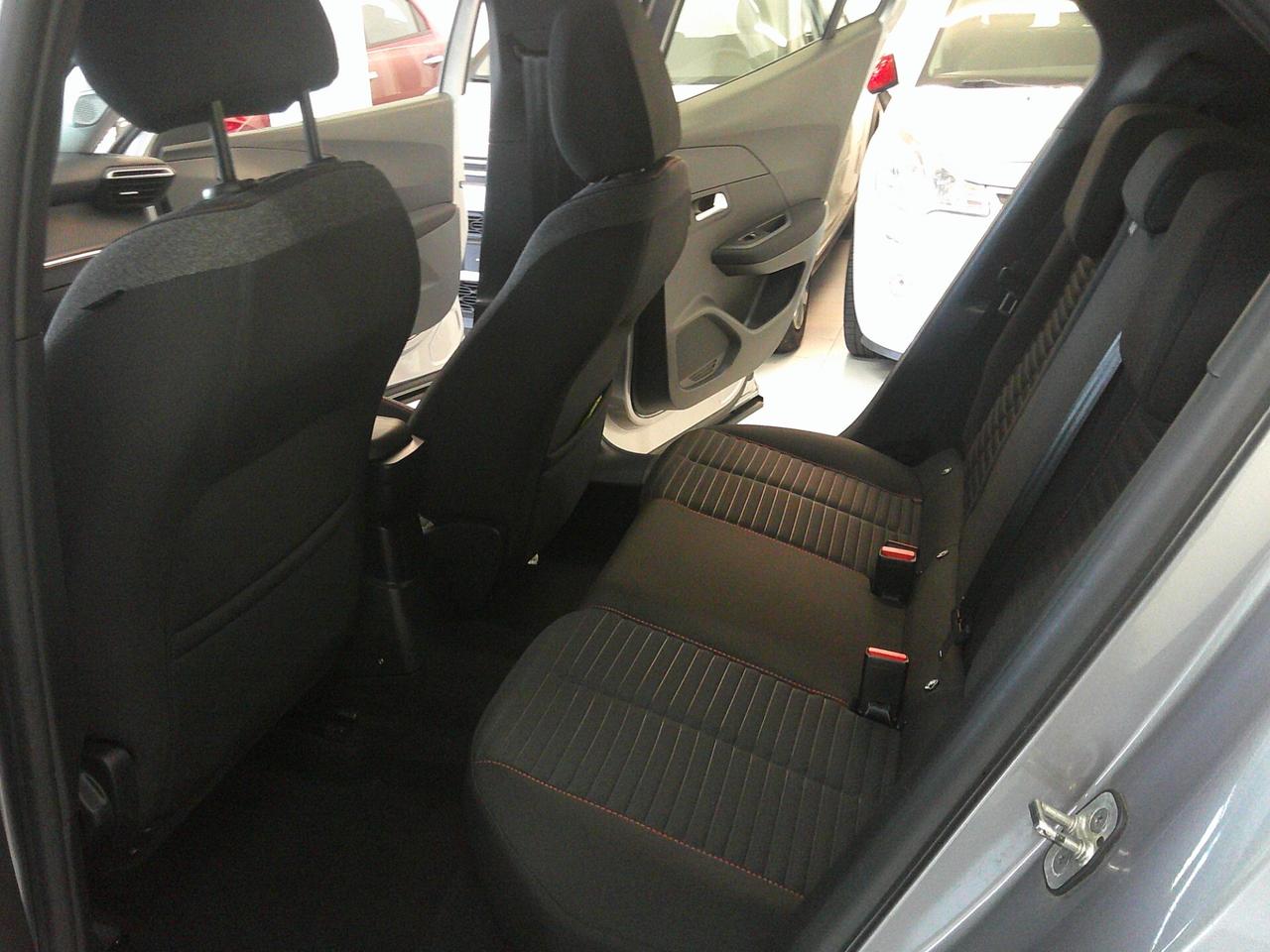 Peugeot 2008 BlueHDi 110 S&S Active