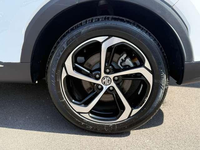 MG HS AUTOM. 1.5 t-gdi Luxury auto TETTO/FULL LED/RETROCAM - Promo Fin