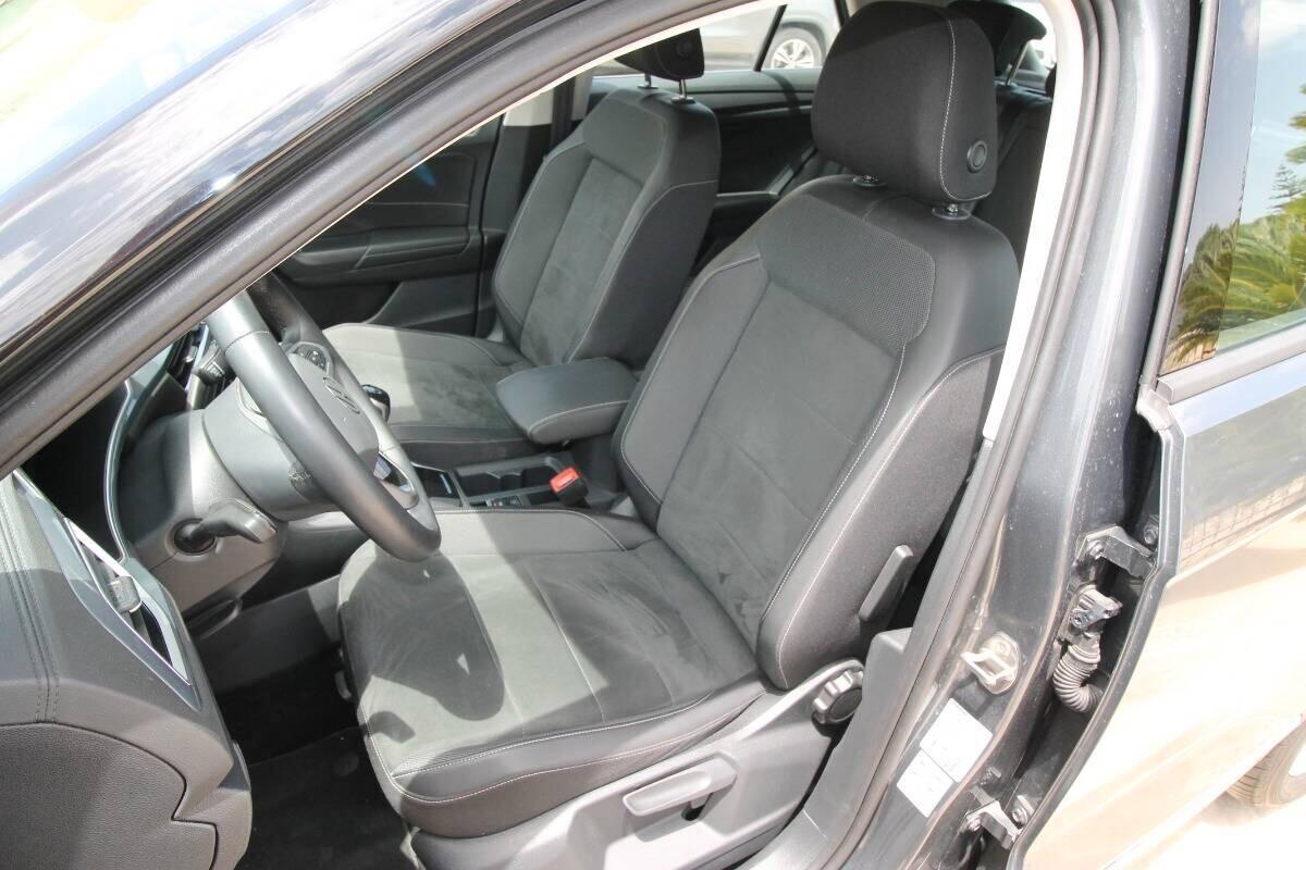 Volkswagen T-Roc 1.0 TSI Style|11.800km|2025