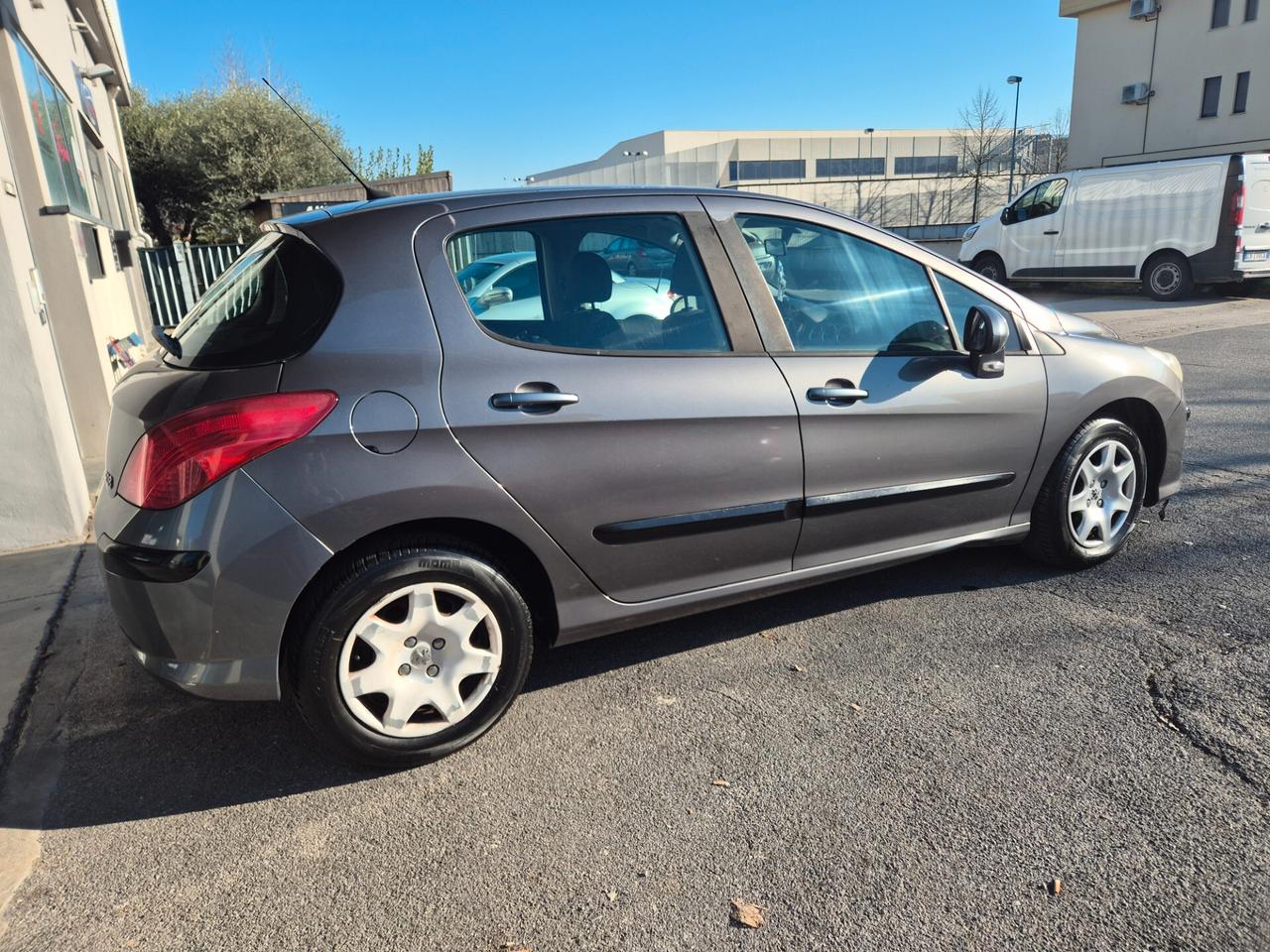 Peugeot 308 1.6 HDi 90CV 5p. Premium