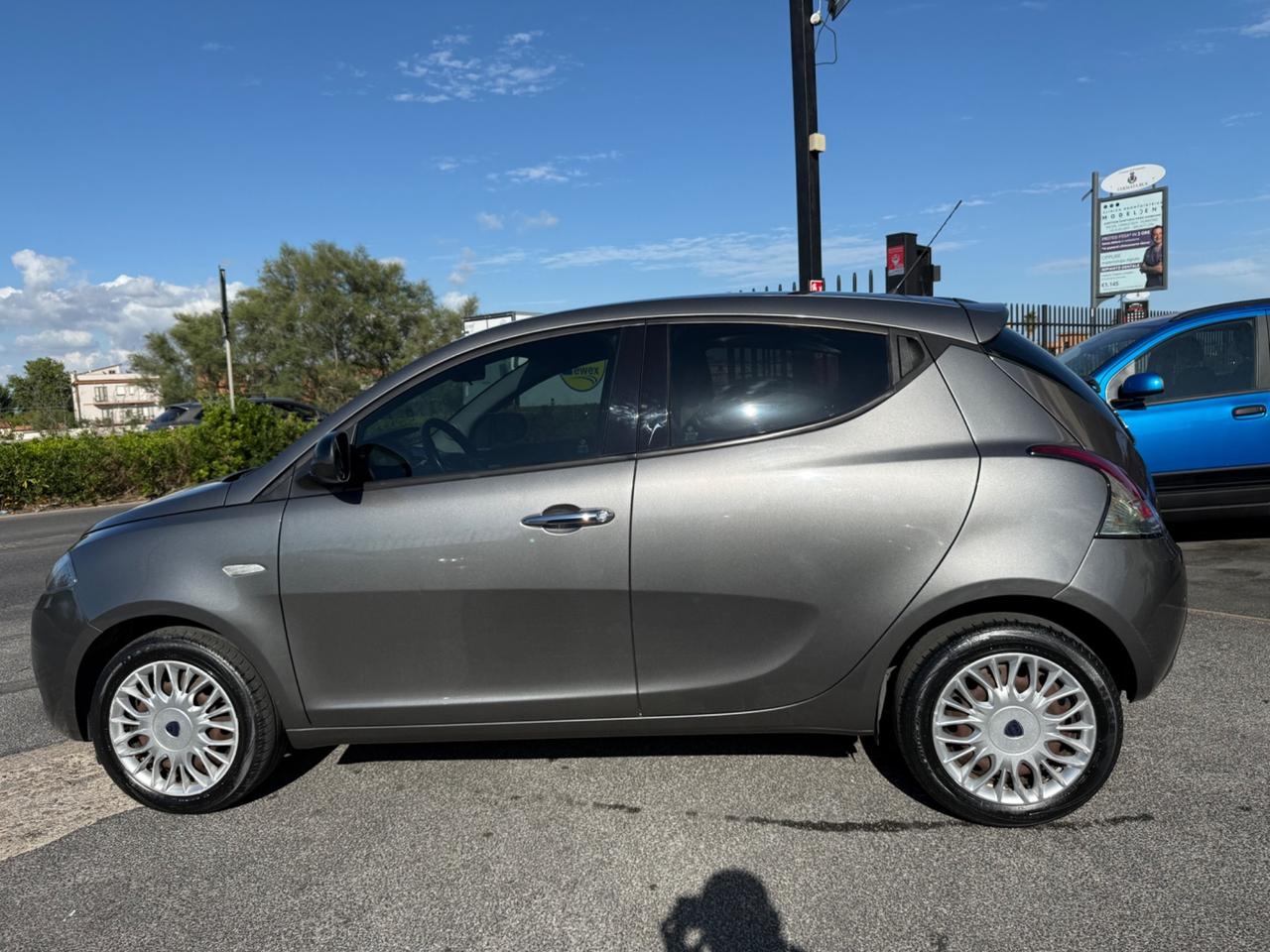 Lancia Ypsilon 1.3 MJT 95cv Gold