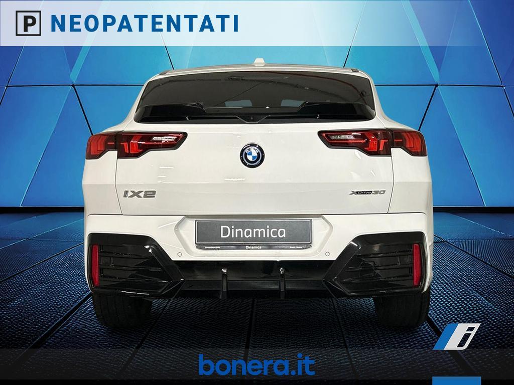 BMW iX2 30 MSport Pro xDrive