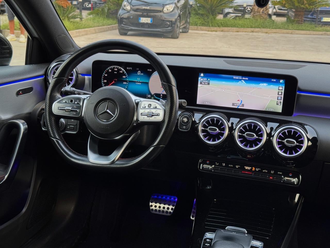 Mercedes-Benz A 180 d Premium AMG TETTO PACK LUCI