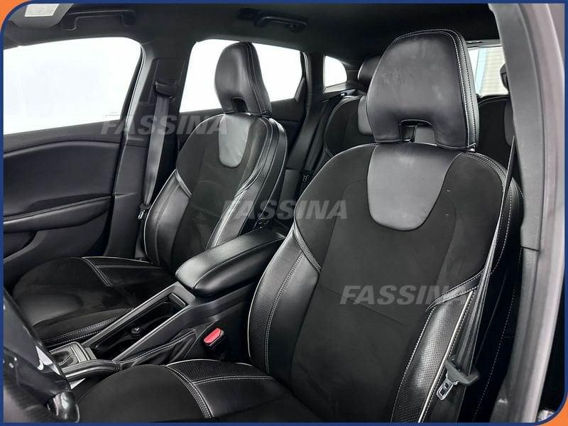 Volvo V40 V40 2.0 d2 R-design 120CV