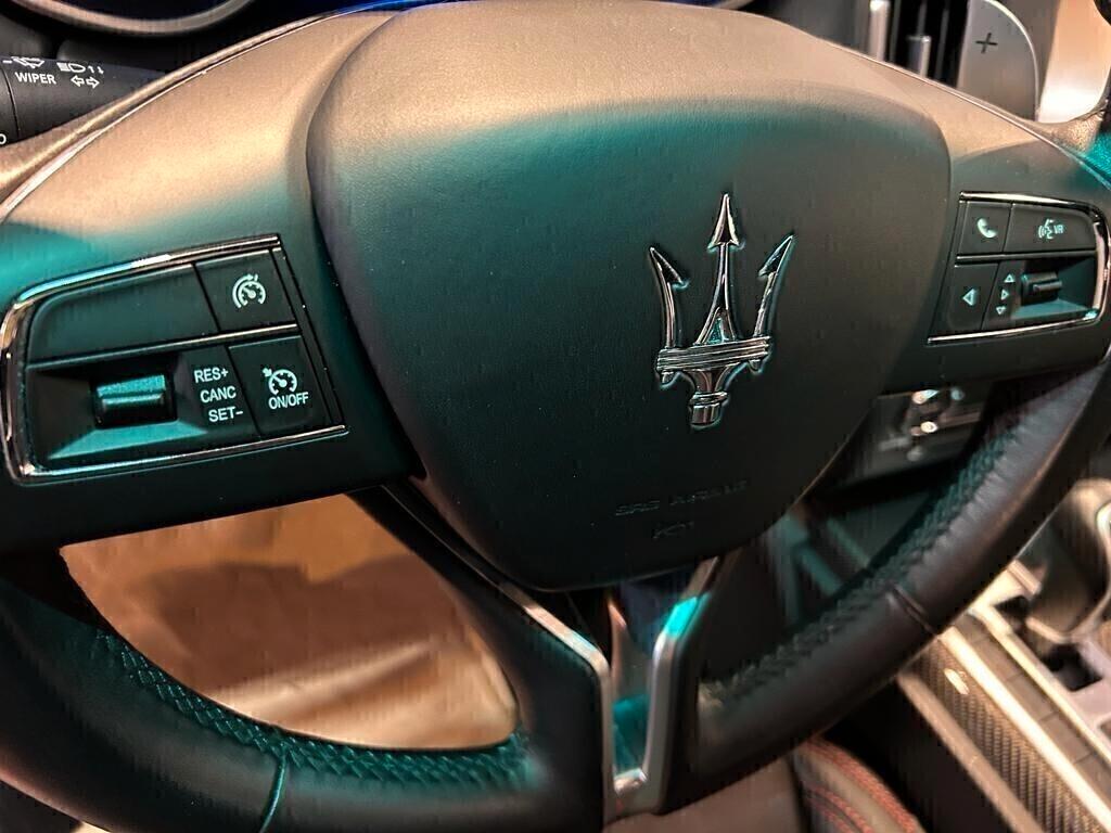 Maserati Ghibli V6 Diesel 275 CV 49000 km