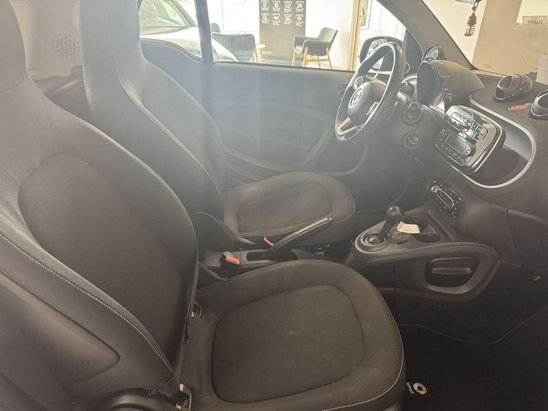 smart fortwo fortwo 90 0.9 Turbo twinamic Passion