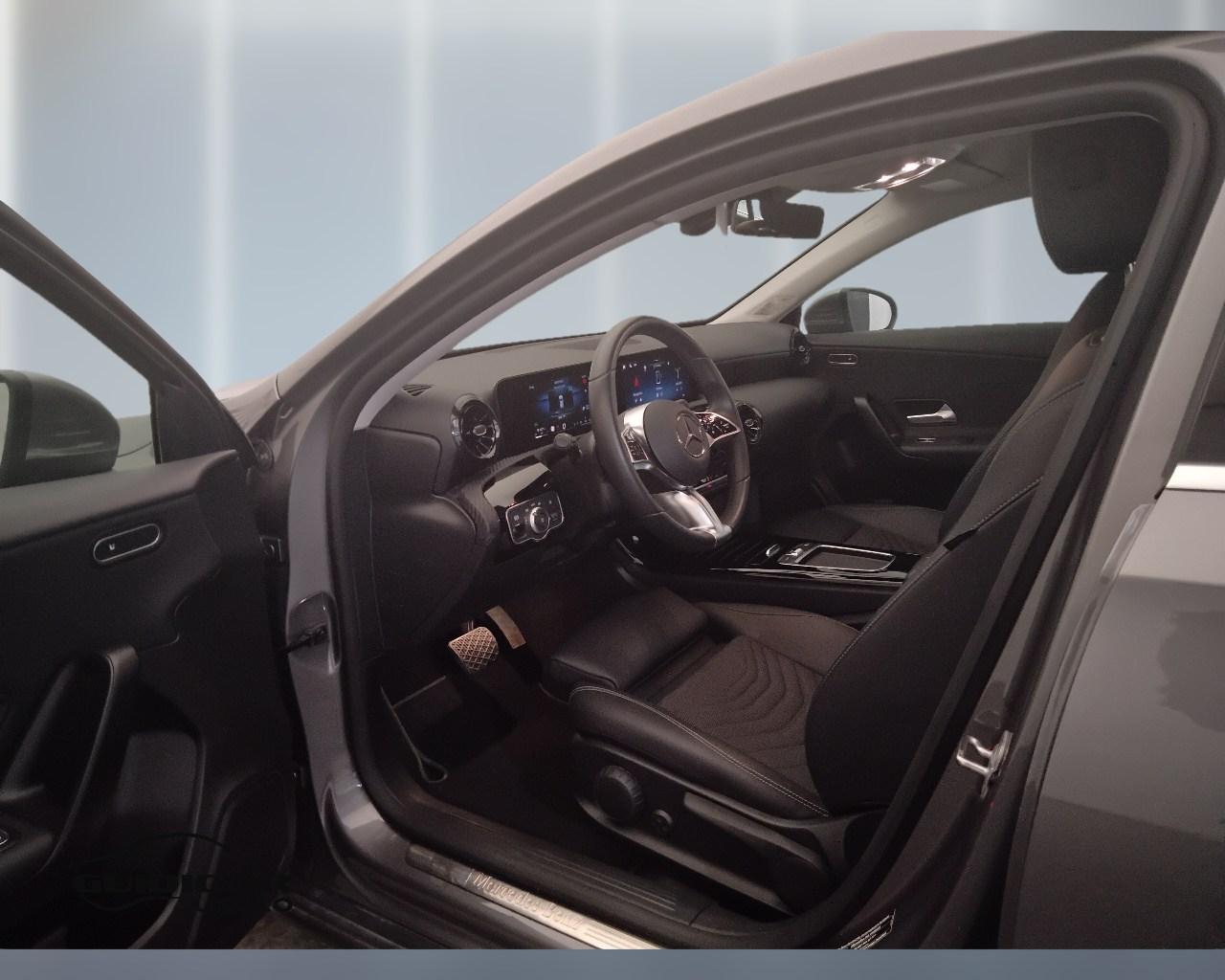 Mercedes-Benz Classe A - W177 2023 - A 180 d Advanced auto