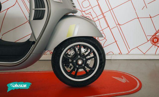 VESPA GTS 300 Super GTS300