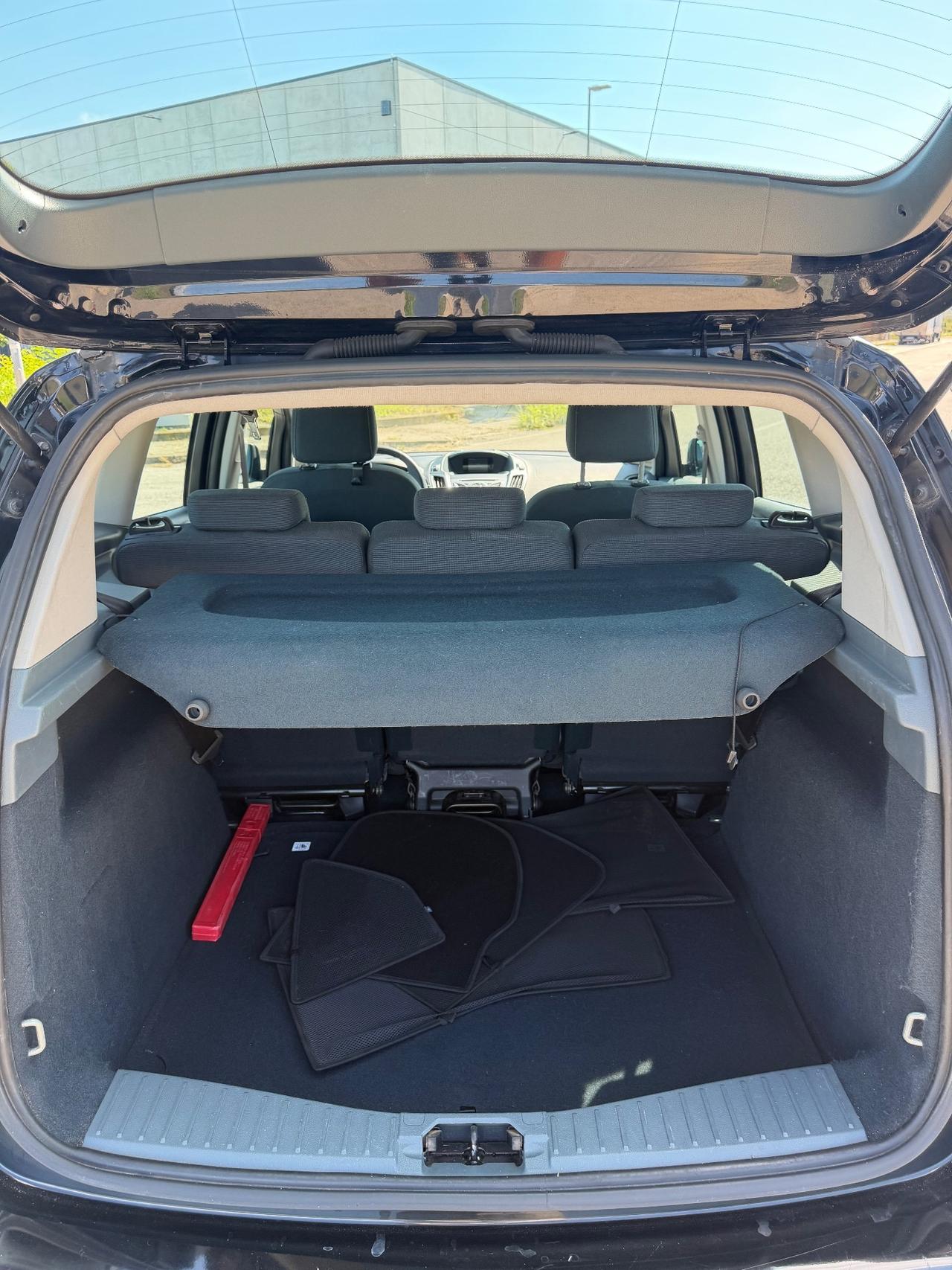Ford C-Max .