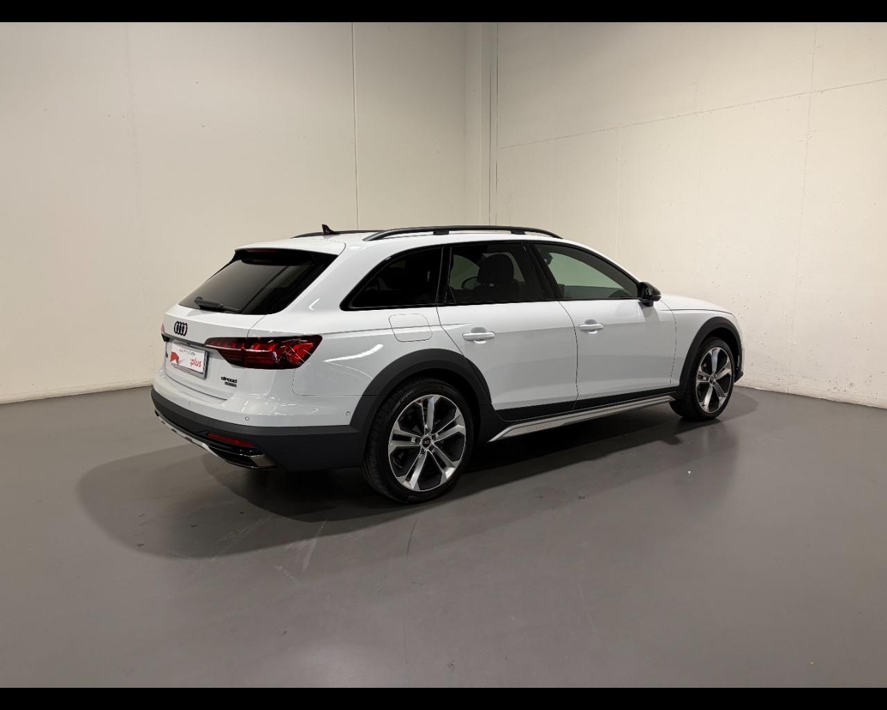 AUDI A4 ALLROAD 40 TDI MHEV QUATTRO S-TRONIC BUSINESS EVOLUTION