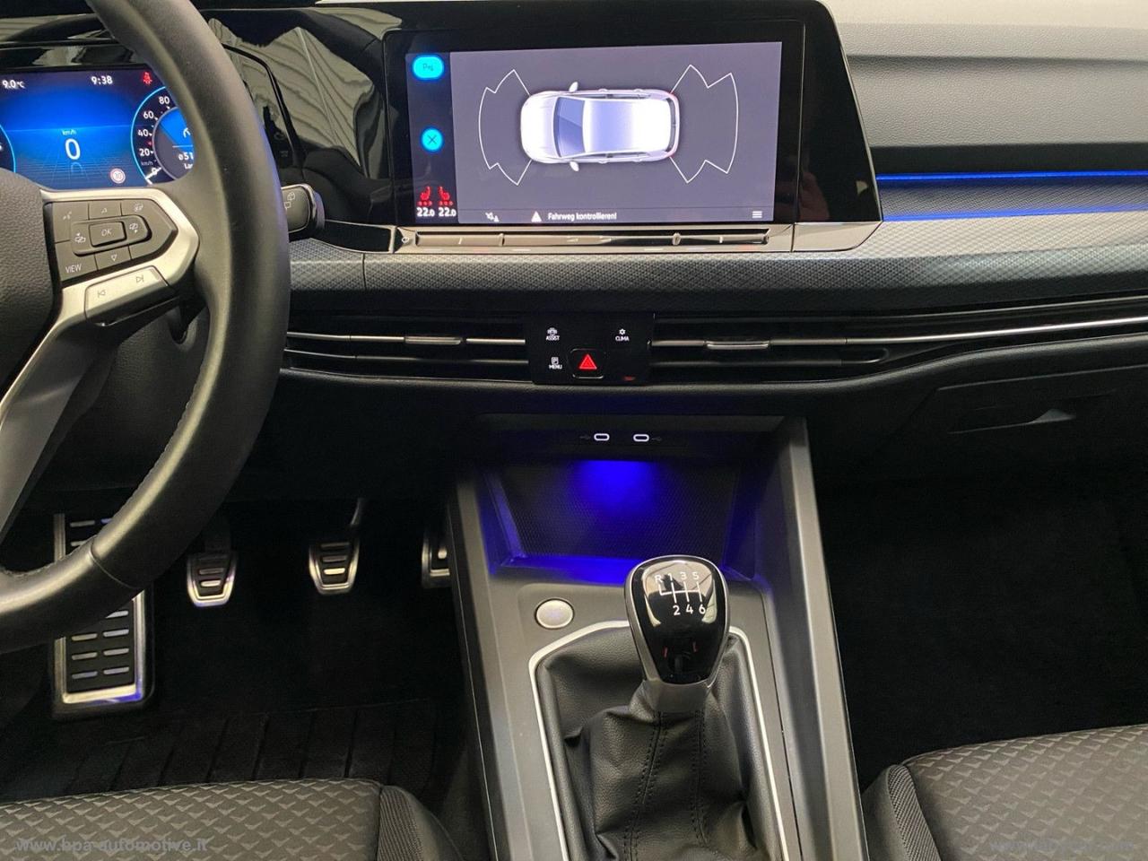 VOLKSWAGEN Golf 8 2.0TDI FULL LED IQ-LIGHT NAVI