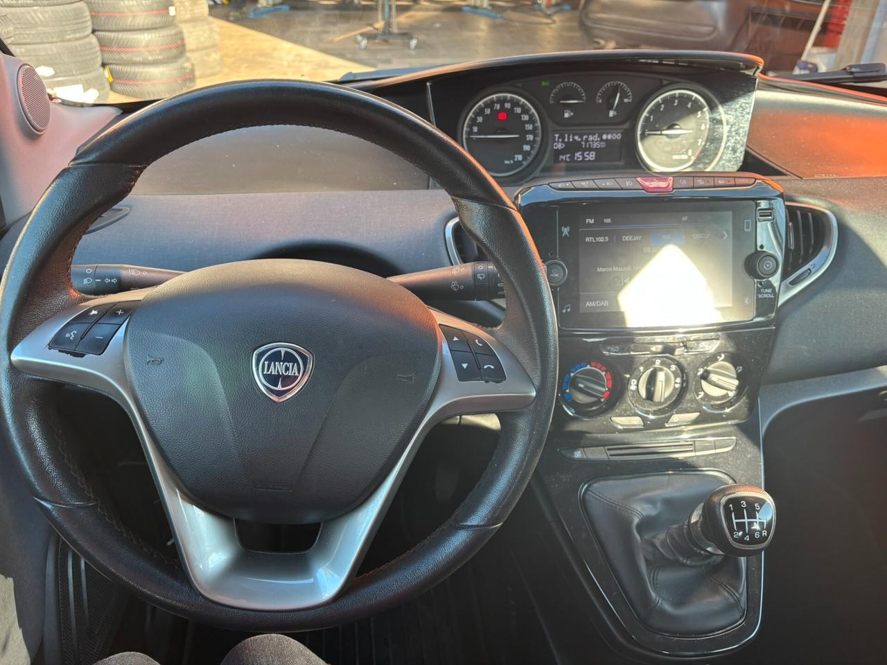 Lancia Ypsilon 1.0 FireFly 5 porte S&S Hybrid Ecochic A. Ferretti