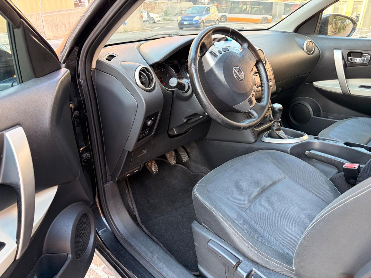 Nissan Qashqai 1.6 dCi DPF Tekna