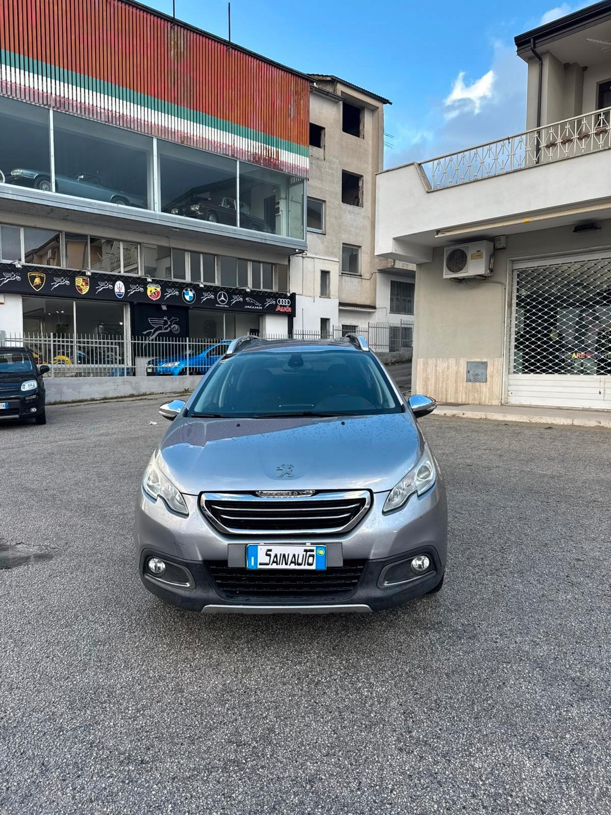 Peugeot 2008 BlueHDi 100cv Black Matt Garanzia