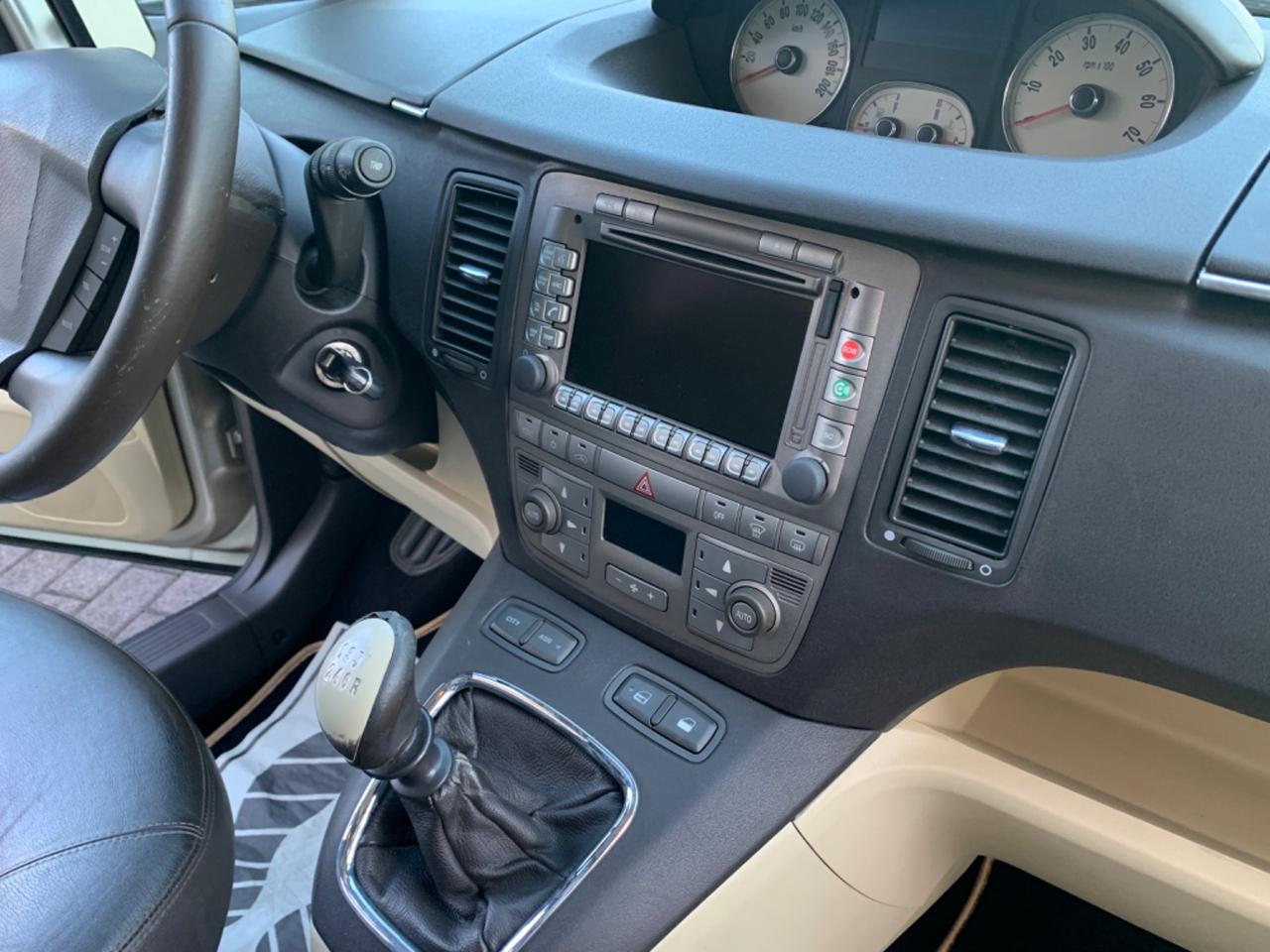 Lancia MUSA 1.4 16V Platino Plus